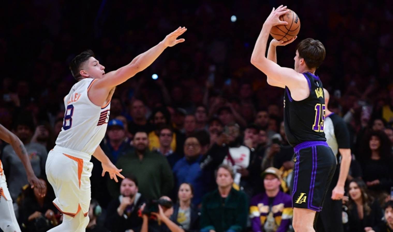 102245850-los-angeles-lakers-reuters