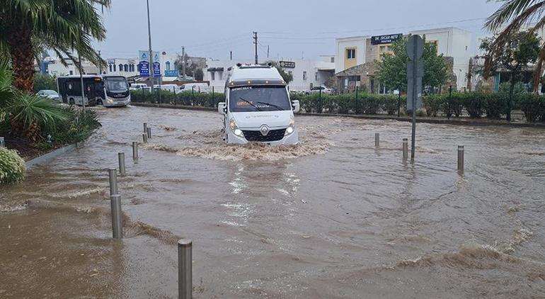 656b5e6886b2472228b1a14c Son dakika: Meteoroloji uyardı Pazartesi günü sağanak yağış geliyor