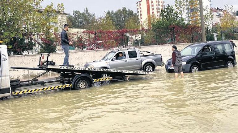 Sağanak sürüyor, kar da gelecek