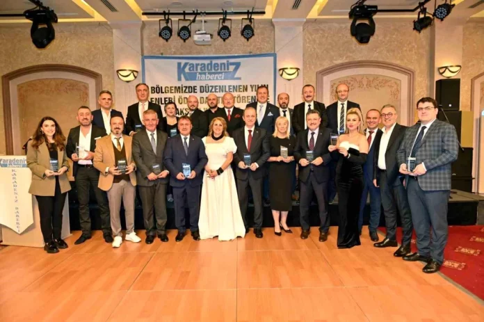 Karadeniz Haberci Dergisi'nin 'Yılın En'leri' ödül töreni gerçekleştirildi