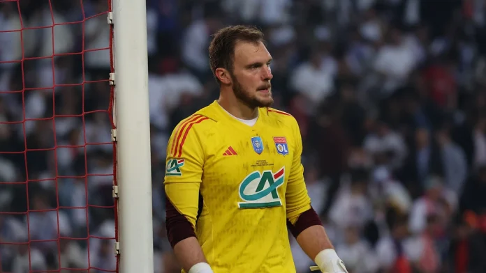 Galatasaray, Muslera'nın Yerine Perri'yi Alıyor