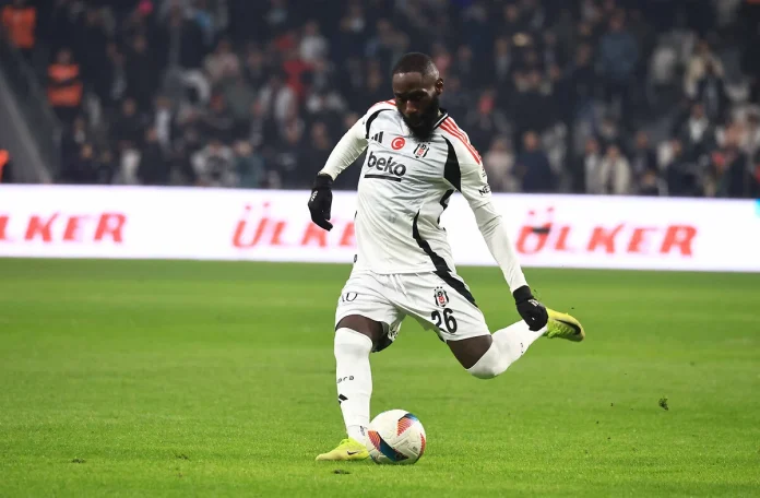 Arthur Masuaku, Islıklara Karşın Mükemmel Bir Performans Sergiledi