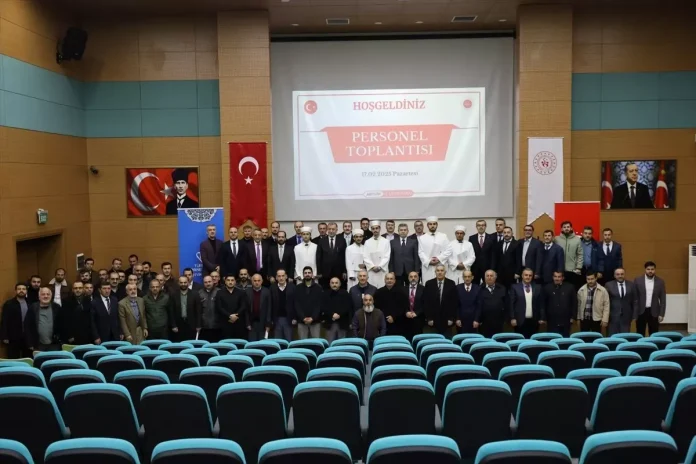 Artvin'de Din Hizmetleri Değerlendirme Toplantısı Düzenlendi