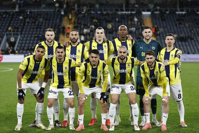 Fenerbahçe'nin UEFA Kadrosu Belli Oldu