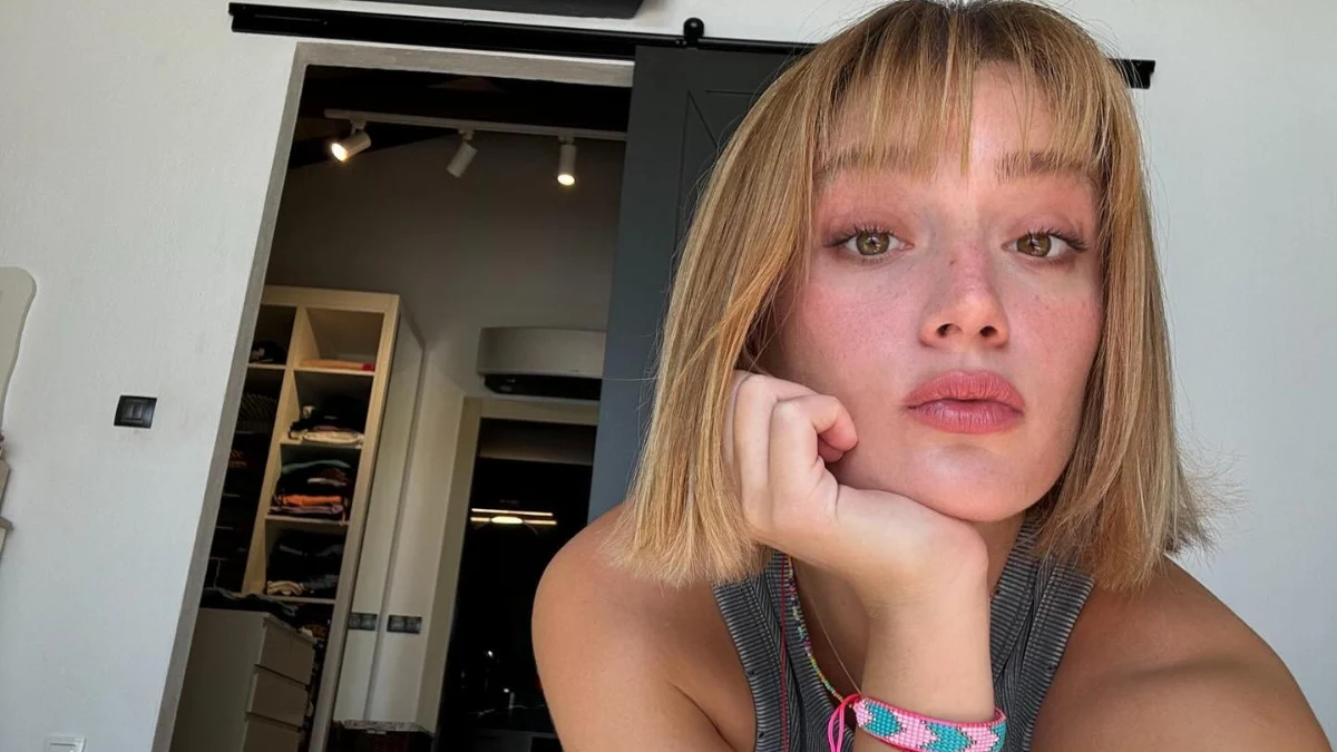 "Gizem Karaca Takipçilerine 'Yardım Edin' Dedi"