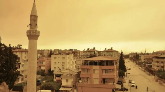 İstanbul 1 hafta çöl tozu etkisinde, sağlık riski var