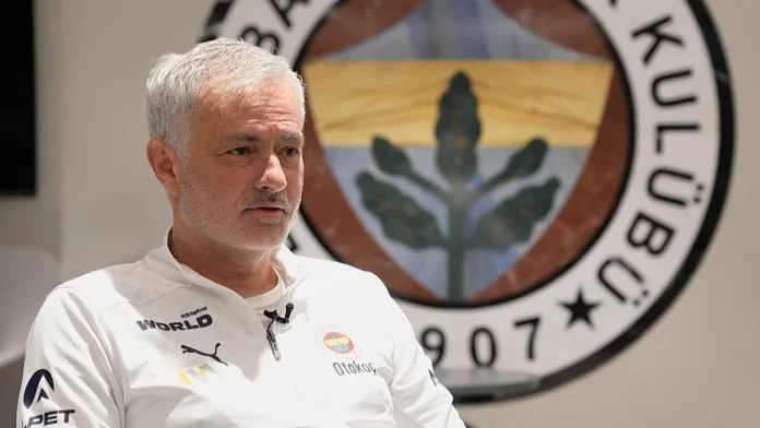 Mourinho: Şampiyonluk yarışının çoktan bitmesi gerekirdi