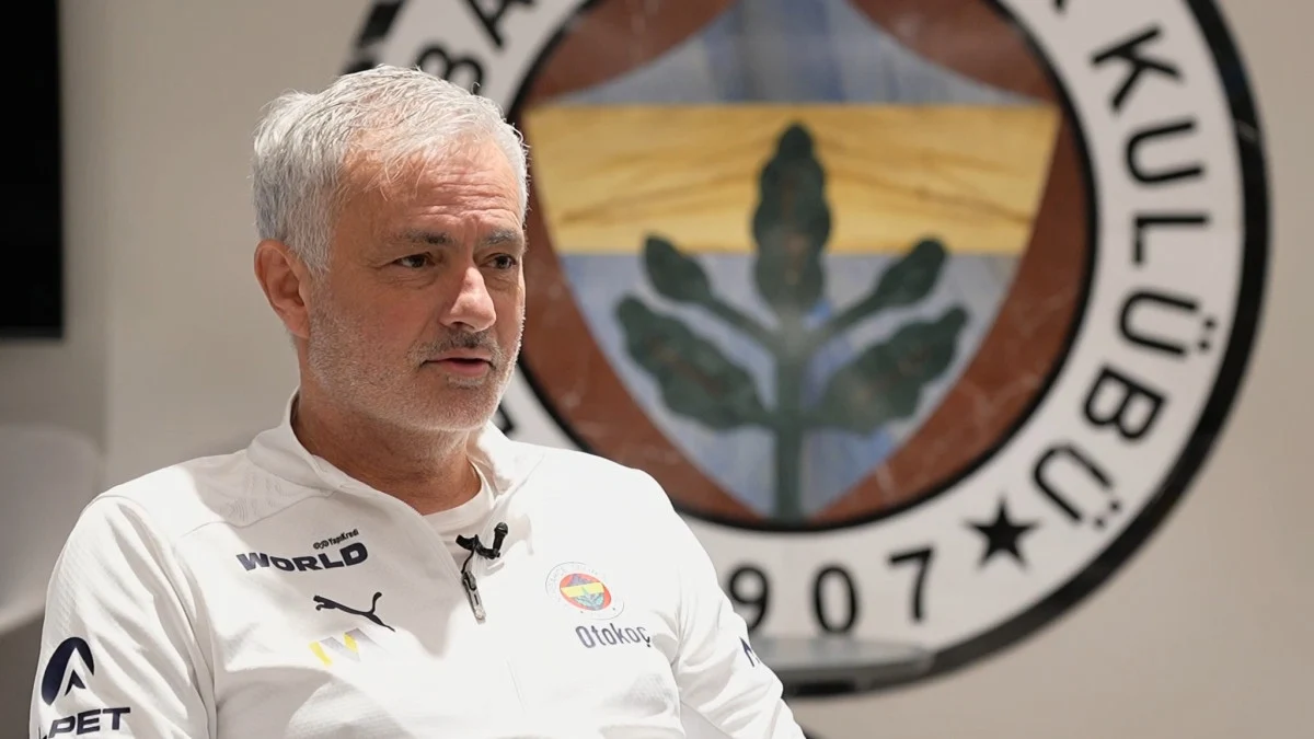 Mourinho: Şampiyonluk yarışının çoktan bitmesi gerekirdi