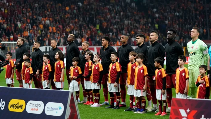 Galatasaray Evindeki Yenilmezlik Serisini Sürdürdü