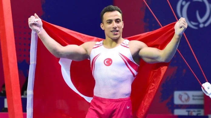 Adem Asil, Avrupa'da Altın Madalya Kazandı
