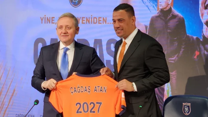 Başakşehir, Atan'la 2 Yıl Daha Devam Kararı Aldı
