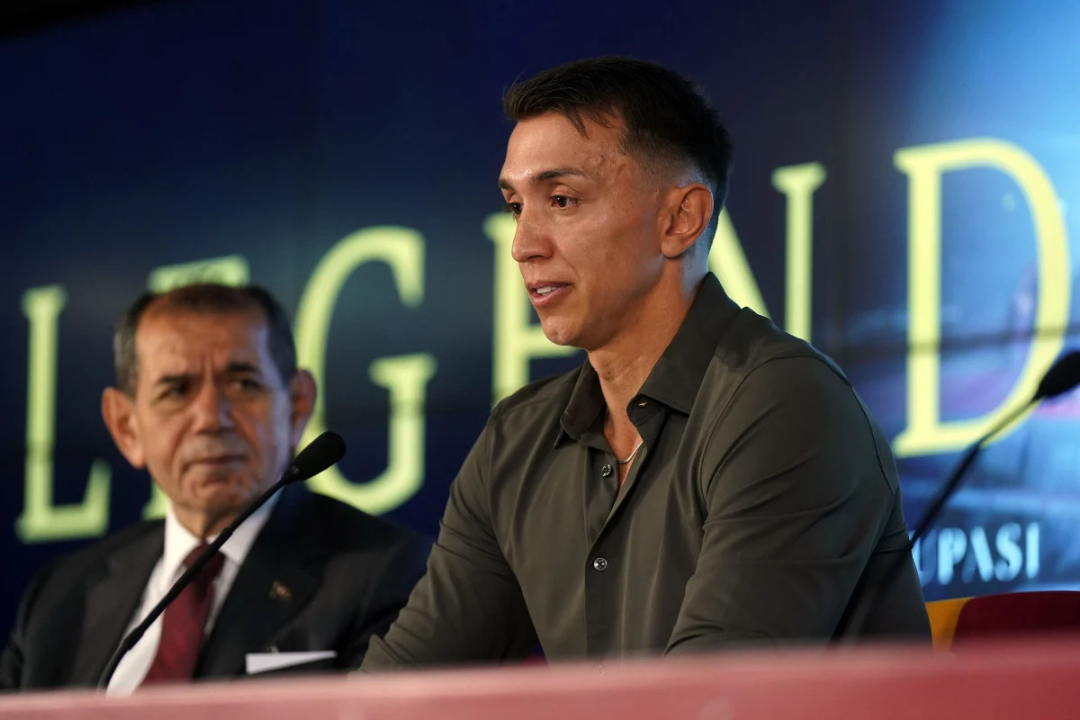 Muslera'nın Yeni Rolünü Dursun Özbek Duyurdu