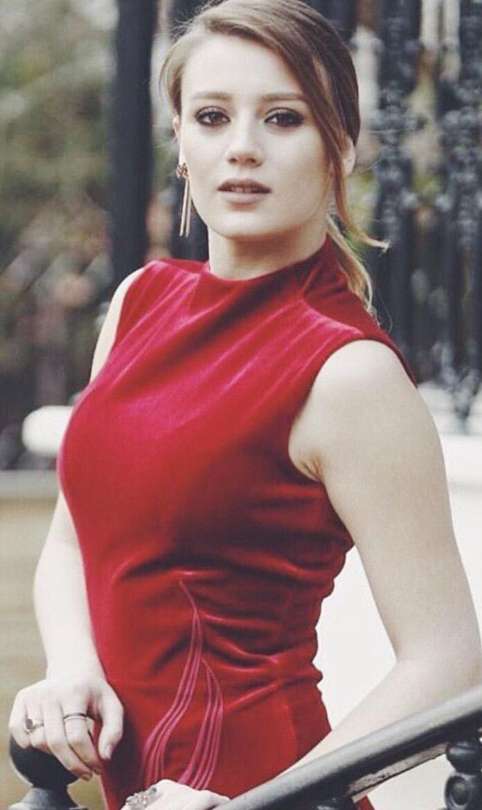 Gizem Karaca’dan Bebek Cinsiyeti Müjdesi!