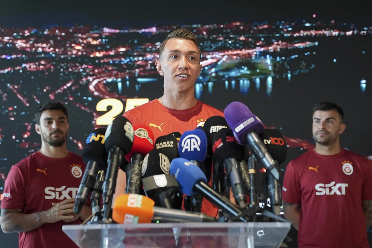 Muslera'dan Fenerbahçe'ye sert mesaj!