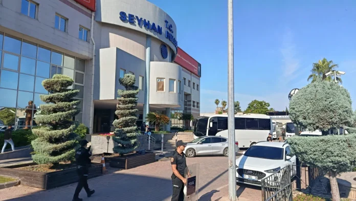 CHP'li Seyhan ve Ceyhan Başkanlarına gözaltı kararı