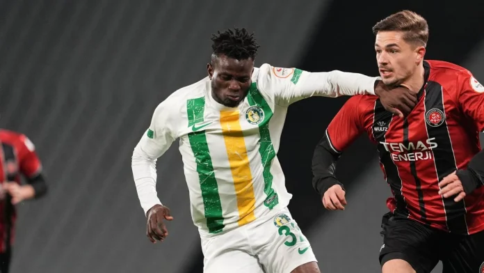 Fenerbahçe'den Uchenna Ogundu iddiasına yalanlama