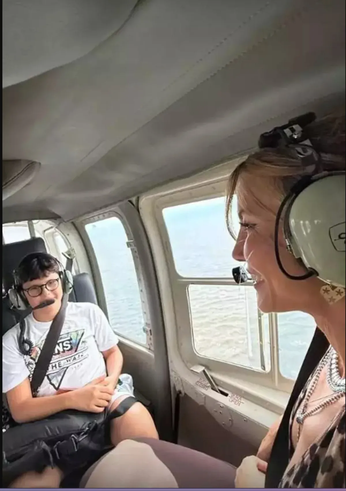 Çağla Şıkel’den Bali Tatili: Helikopter Keyfi!