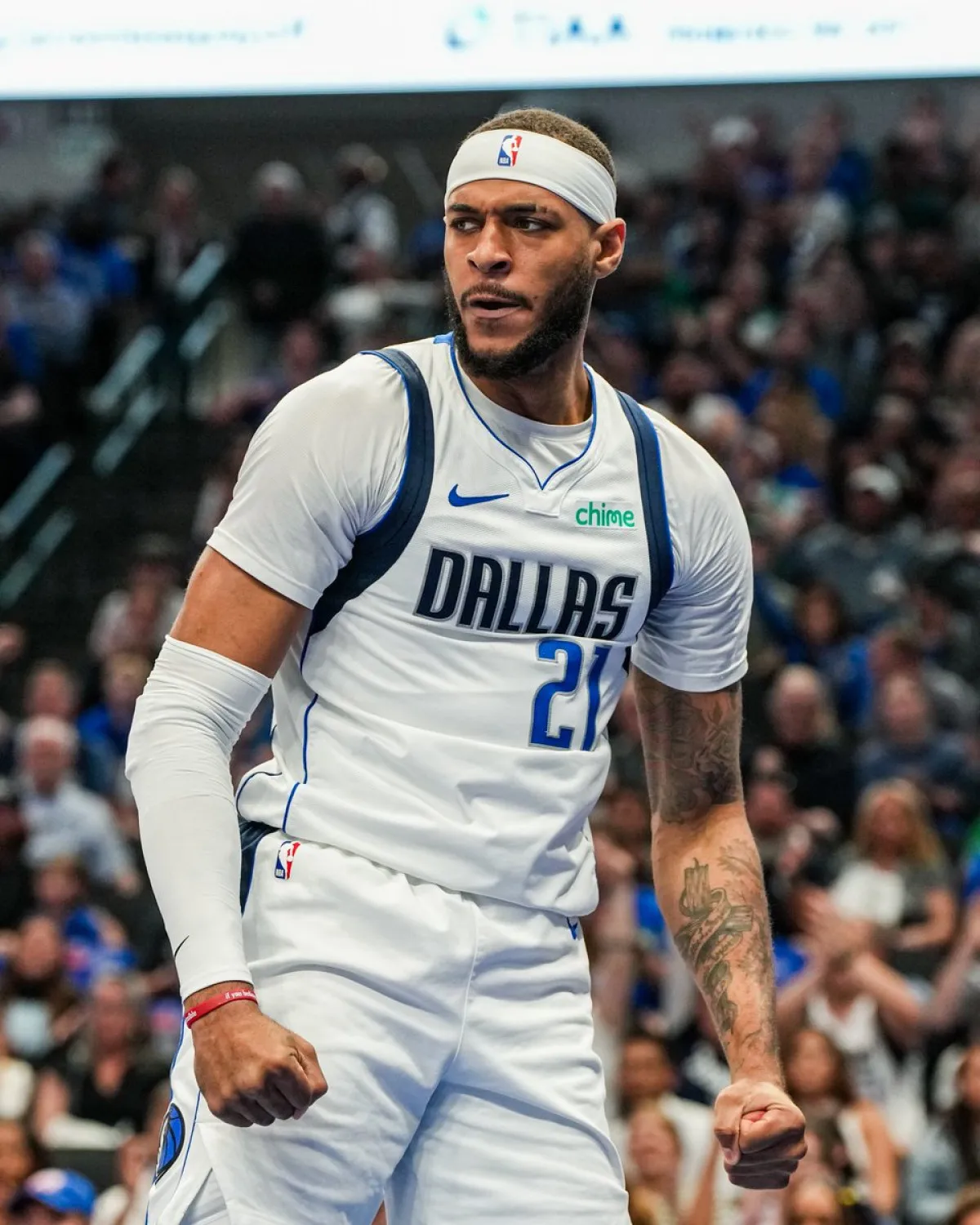 Mavericks, Gafford'la 3 yıllık anlaşmaya vardı