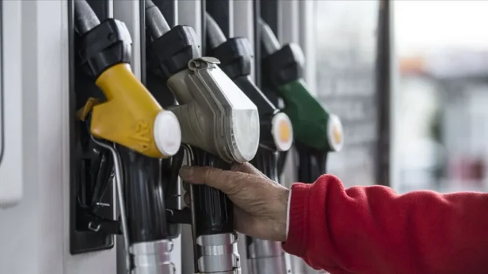 Motorin ve Benzinde İndirim Geliyor: Tarih Belli Oldu