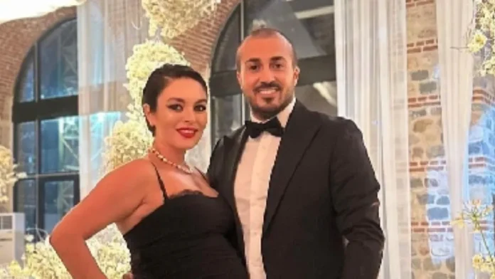 Ezgi Mola'dan Şaşırtan Karar: Evlilik Bitiyor