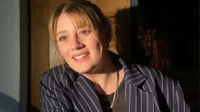 Gizem Karaca Anne Oldu: Kızına 'Leyla Yaz' İsmini Verdi