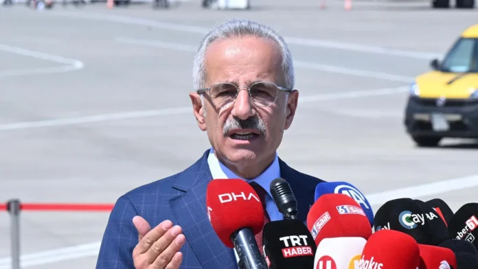 Uraloğlu: Irak’taki 4 Uçağımız Güvenle Döndü, İran’daki 7 Uçak İçin Girişimler Sürüyor