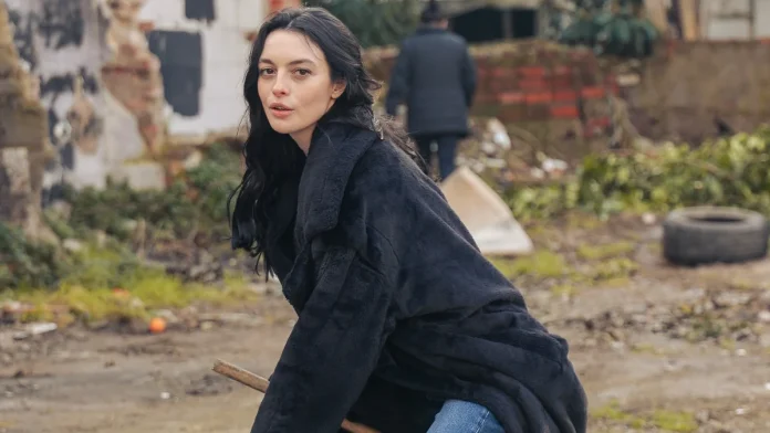 Melis Sezen'in Oryantal Dansı Sosyal Medyada Olay